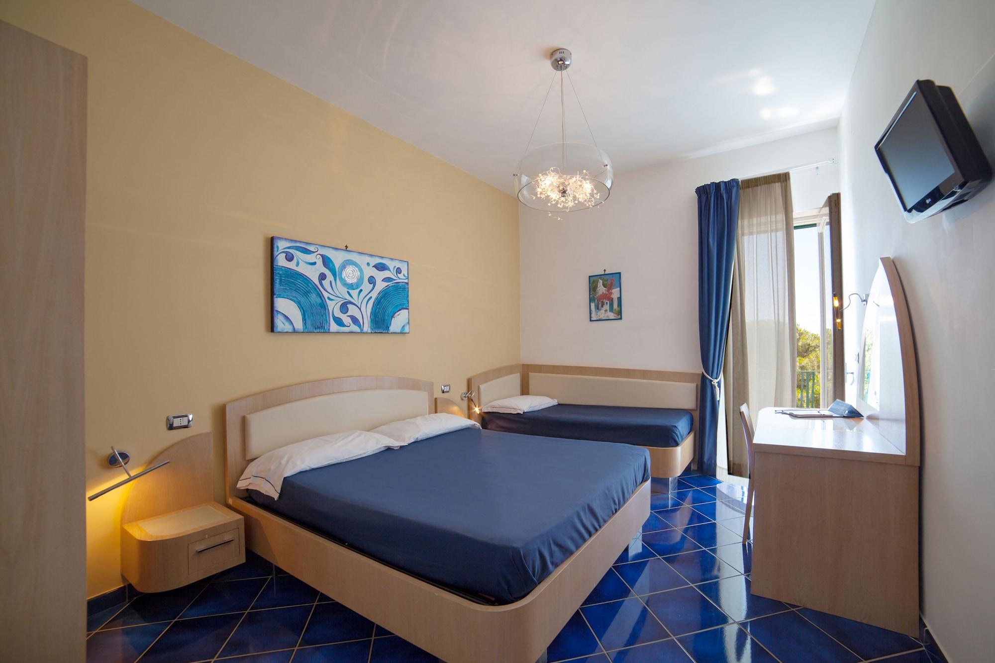 Hotel Il Pino Праяно Екстериор снимка