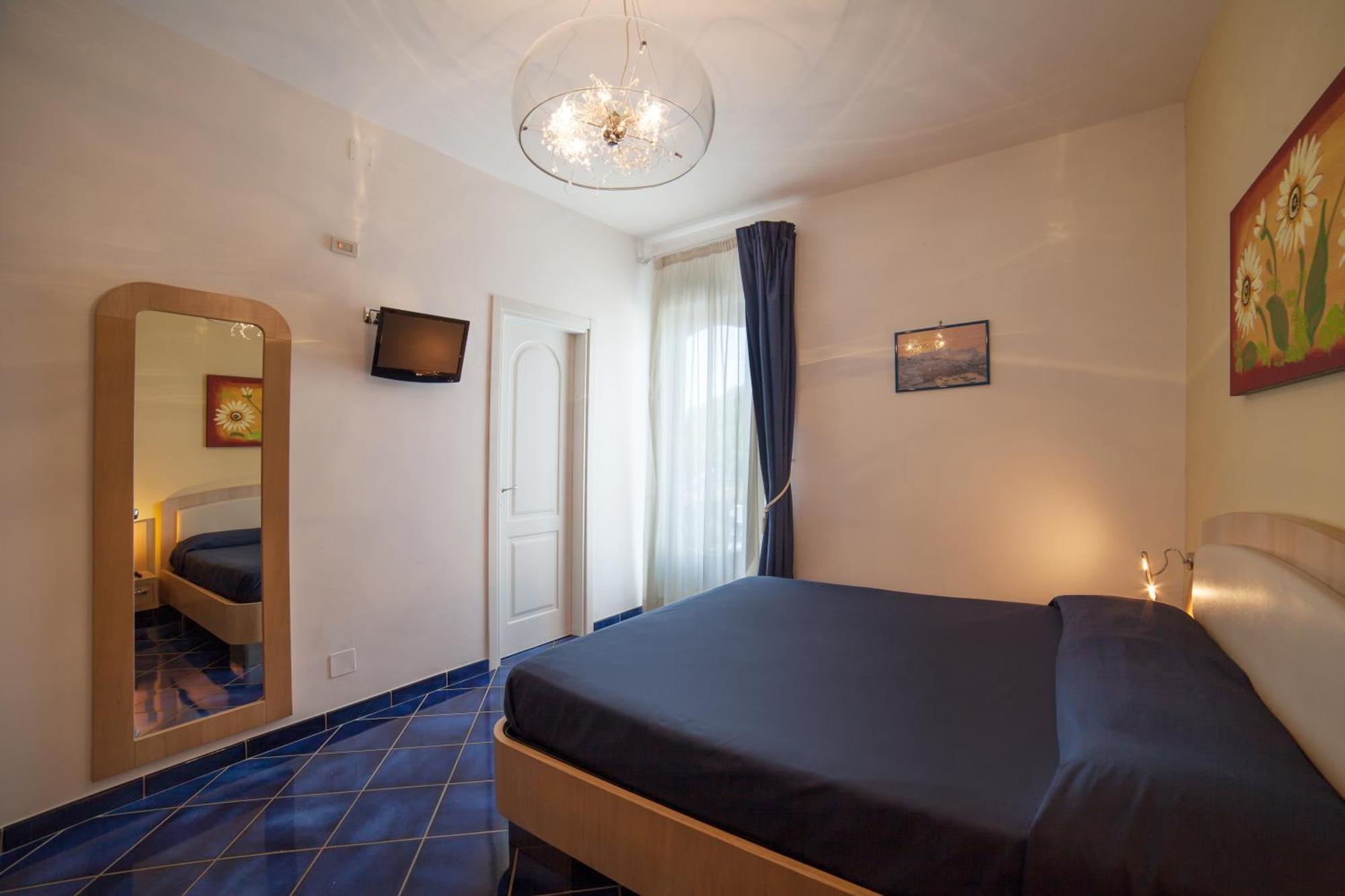 Hotel Il Pino Праяно Екстериор снимка